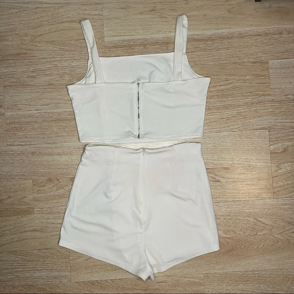 Button Detailed Set - Picture 5 of 8